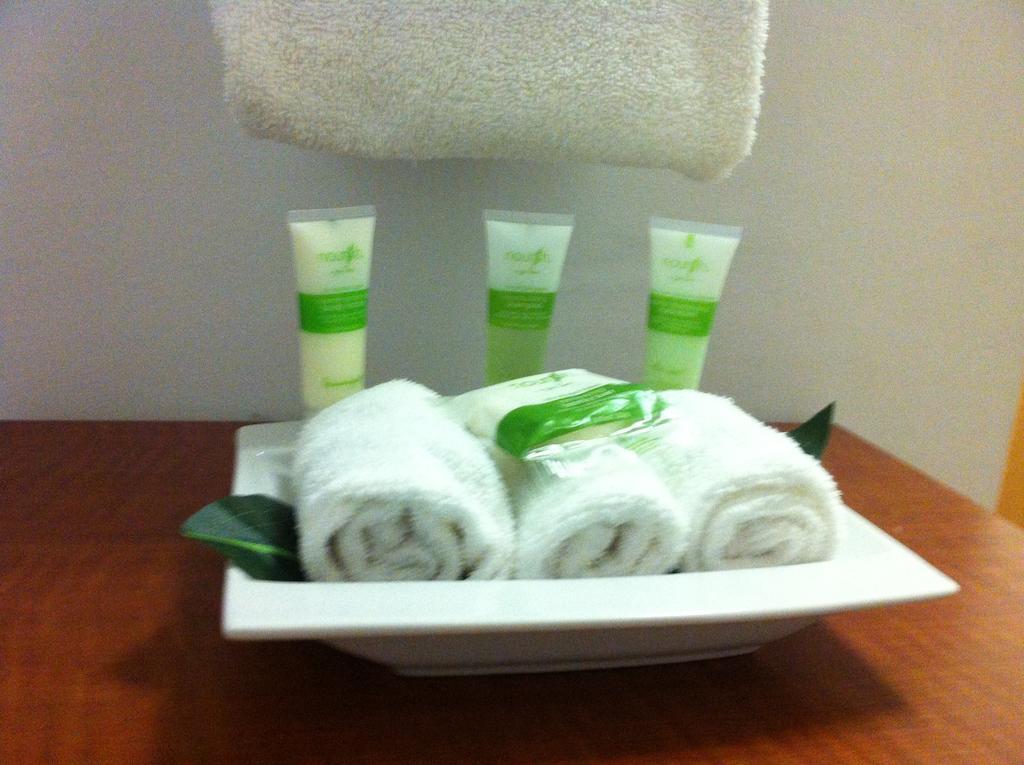 Dartmouth Oceanview Hotel Chambre photo